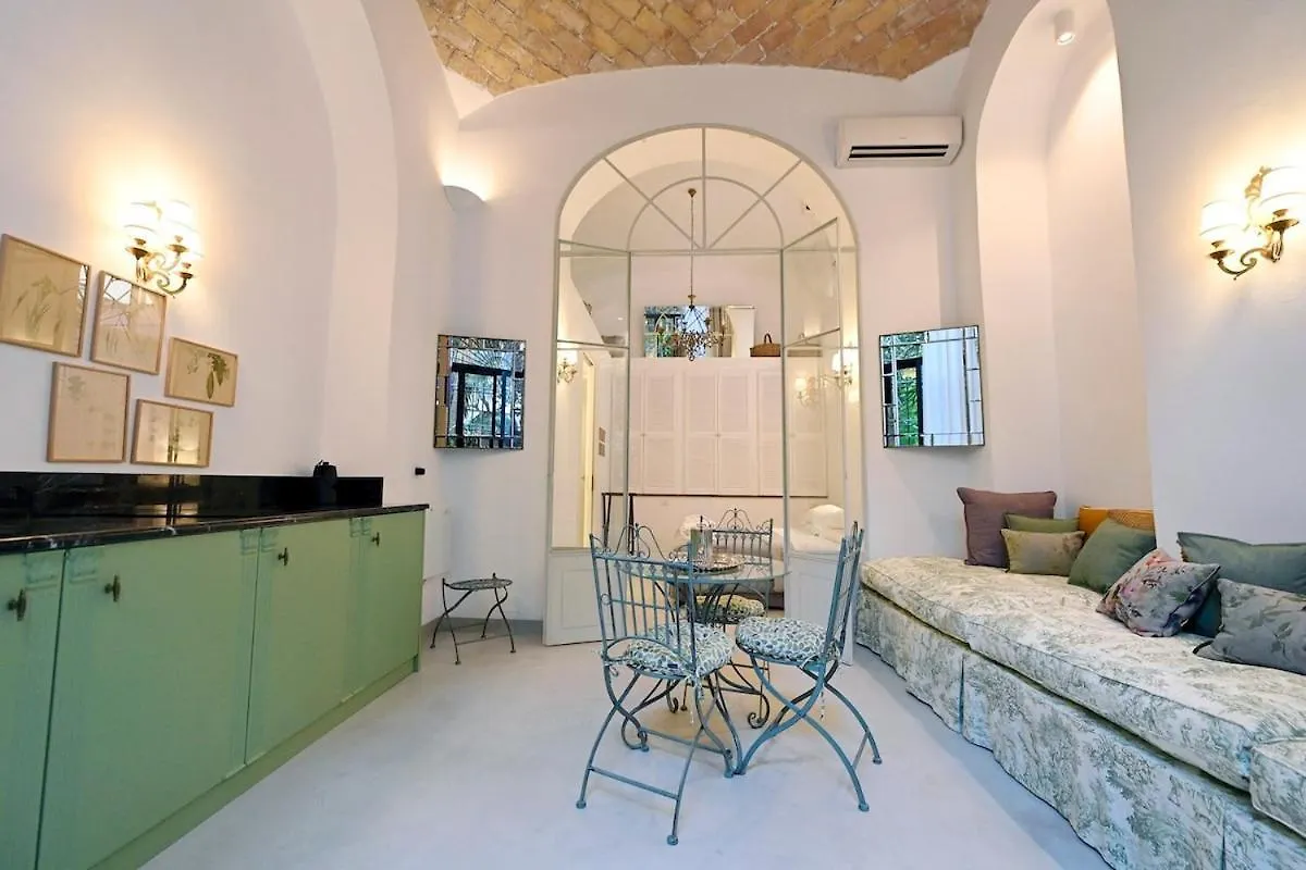 Romantic Silent Garden location